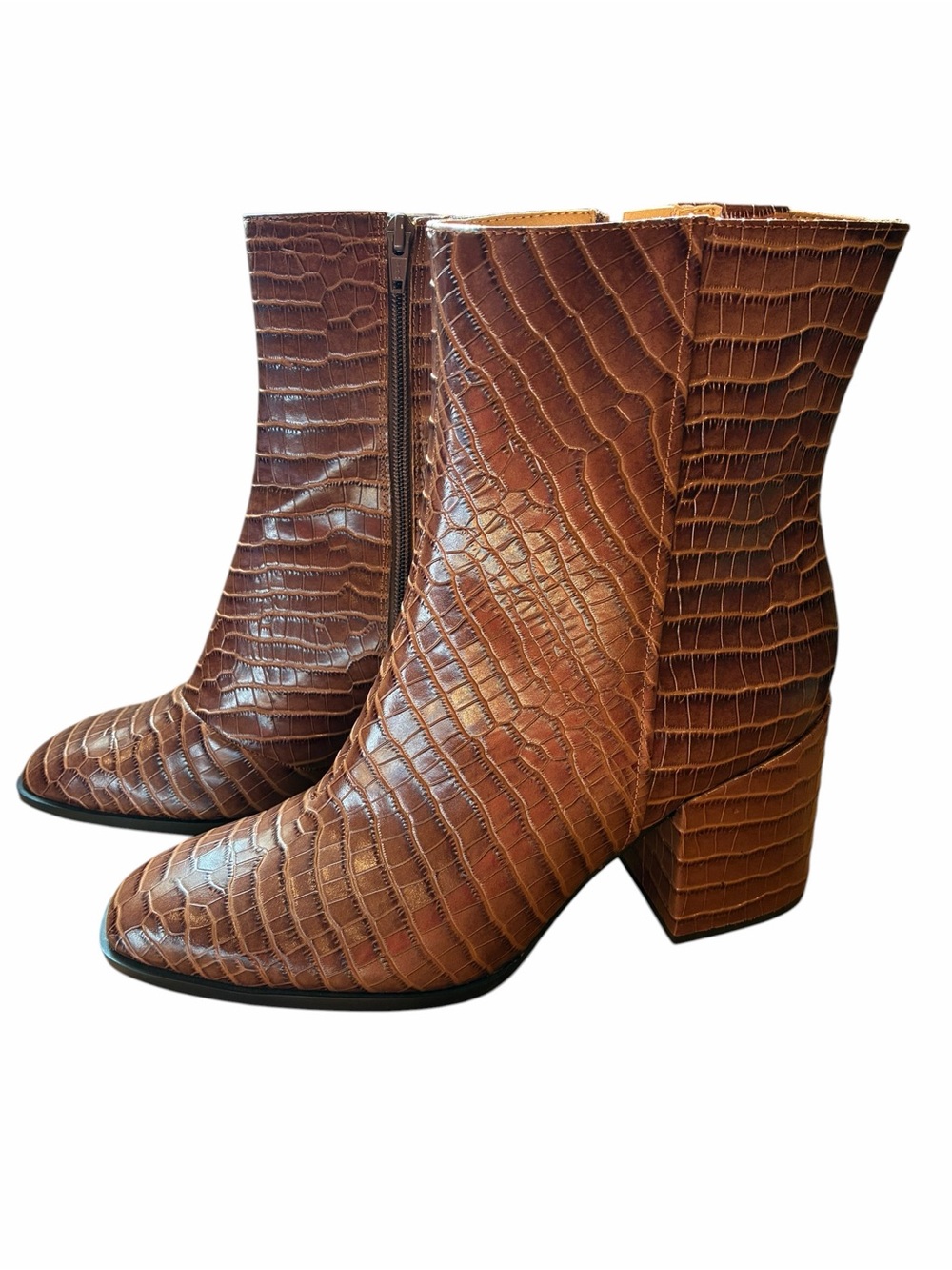 Vionic Harper Ankle Boots Size 11 Leather Crocodile Luxury Block Heel Stylish